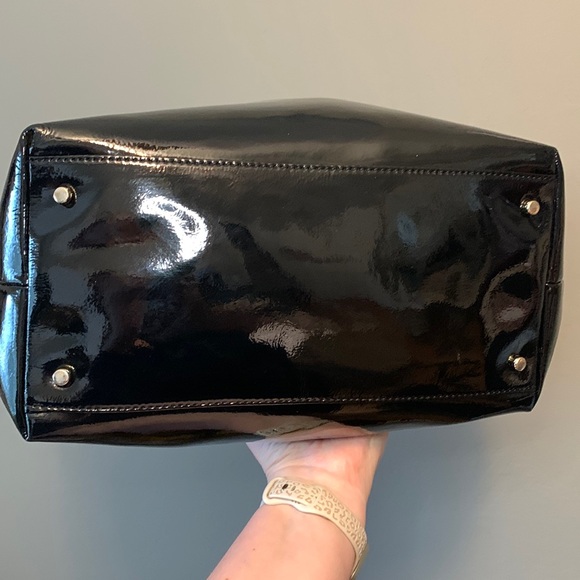 GUC - Vintage Kate Spade Sophie Flicker Black Patent Leather Tote Bag - Picture 6 of 11